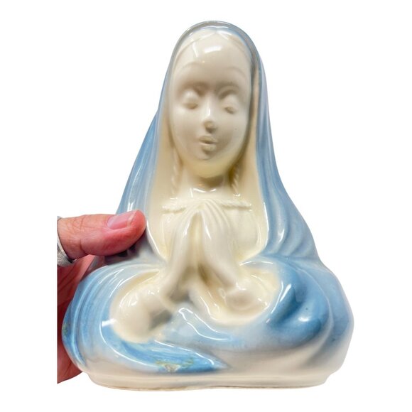 Royal Windsor Madonna Praying Planter Ceramic Blue White Vintage - Picture 8 of 10
